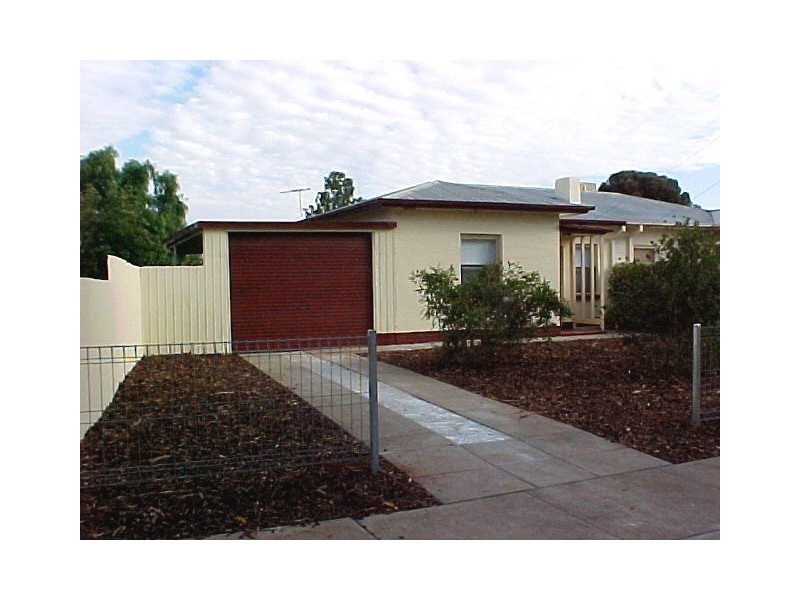3 Whitford Road, Elizabeth South SA 5112