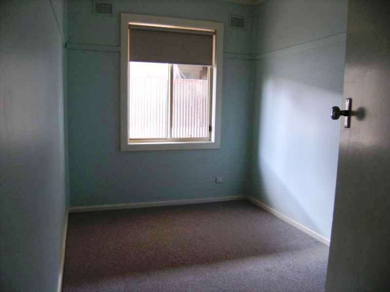 17 Burdell Street, Elizabeth Downs SA 5113