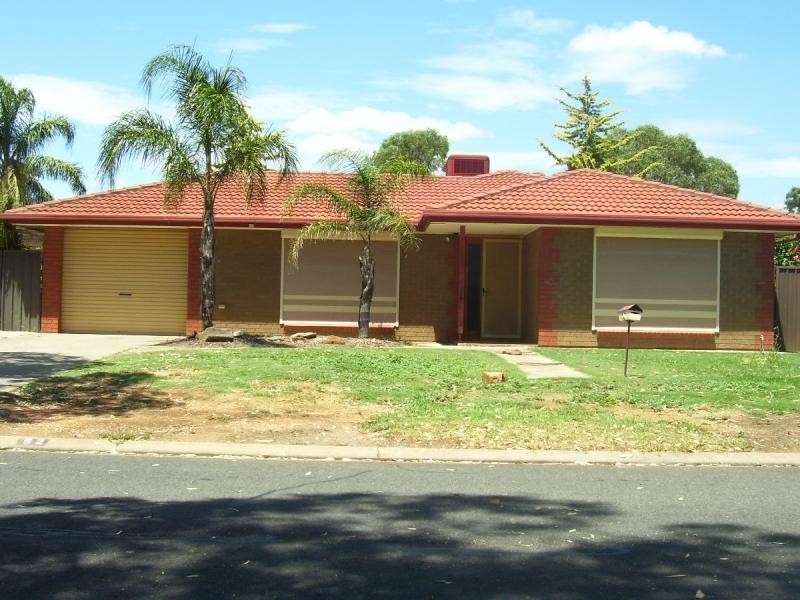 52 Camelot Drive, Paralowie SA 5108