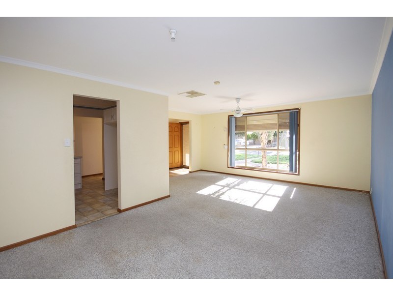 52 Camelot Drive, Paralowie SA 5108