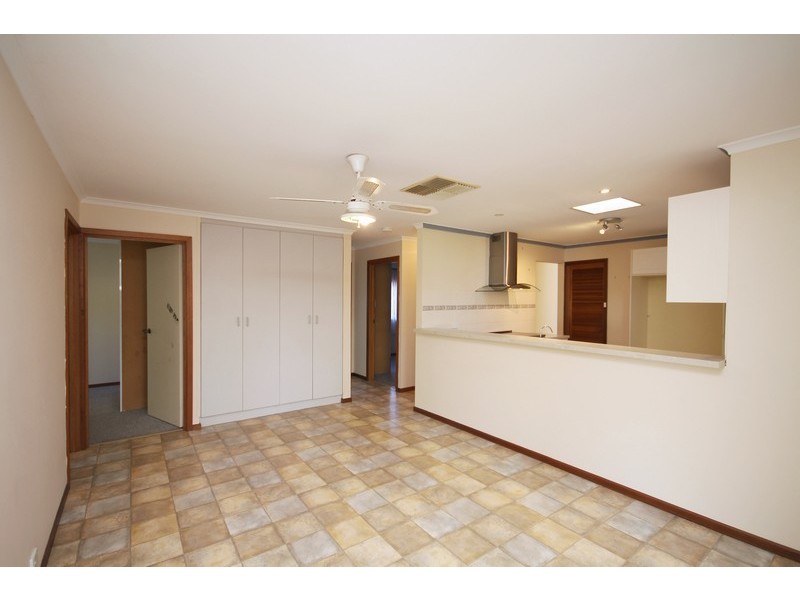 52 Camelot Drive, Paralowie SA 5108