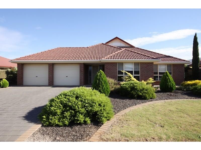 8 The Grove, Andrews Farm SA 5114