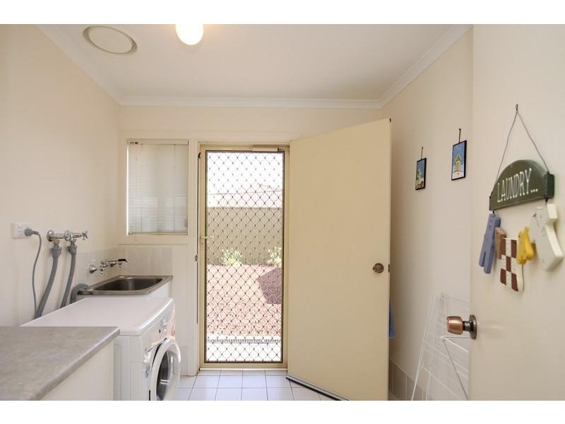 8 The Grove, Andrews Farm SA 5114