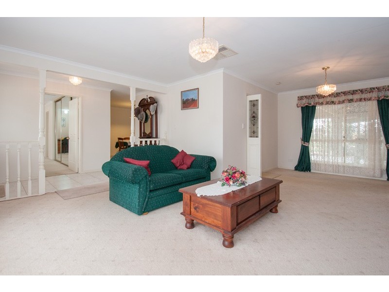 8 Orietta Court, Angle Vale SA 5117