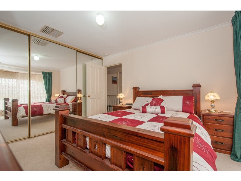 8 Orietta Court, Angle Vale SA 5117