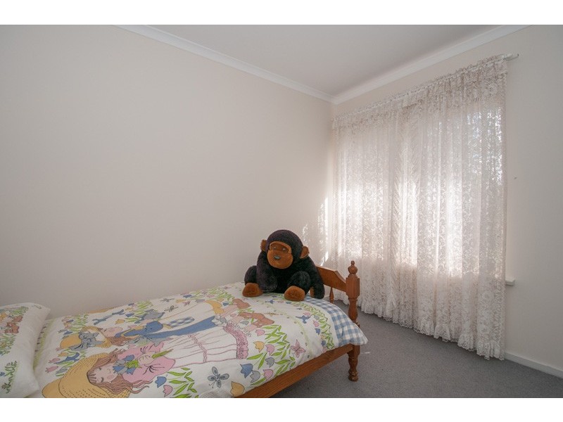 8 Orietta Court, Angle Vale SA 5117