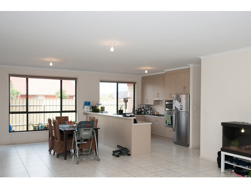 1 Eton Drive, Andrews Farm SA 5114