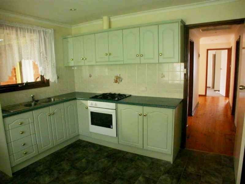 11 Lulama Crescent, Munno Para SA 5115