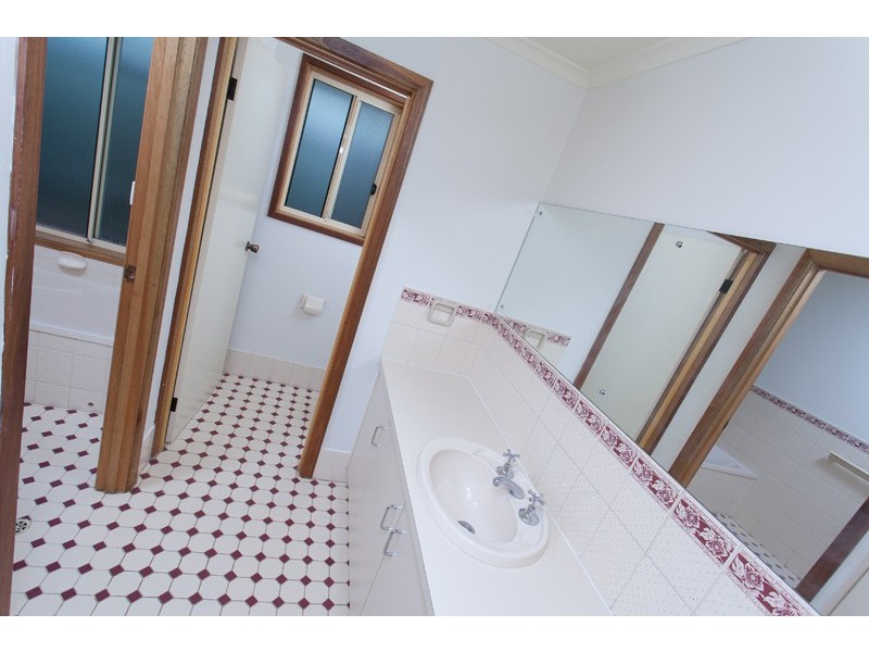 6 Kensington Mews, Hillbank SA 5112