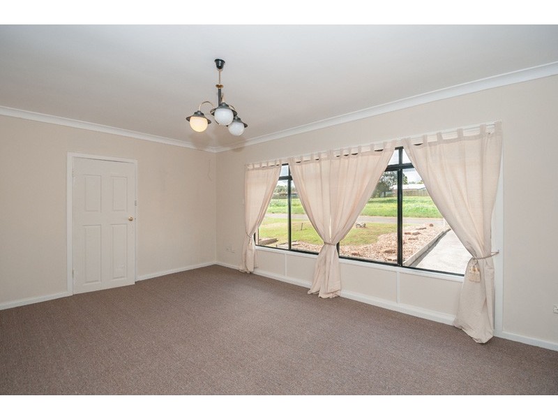 31 Adams Road, Elizabeth Park SA 5113