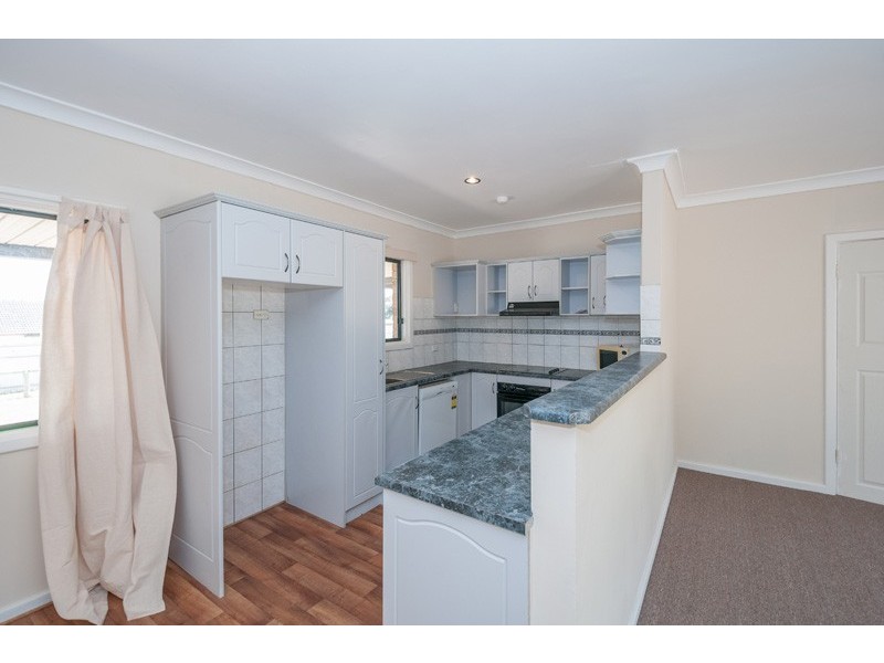 31 Adams Road, Elizabeth Park SA 5113