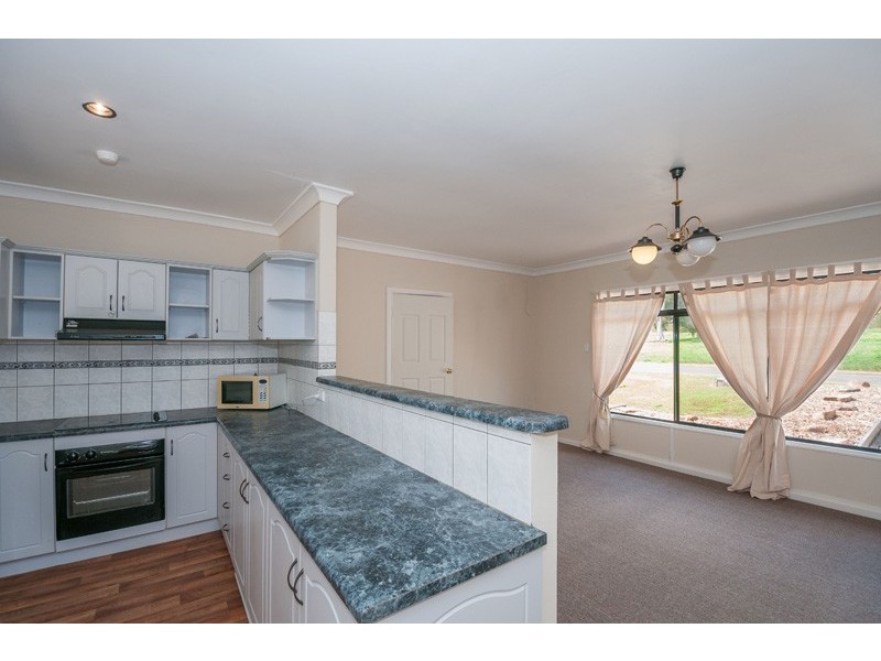 31 Adams Road, Elizabeth Park SA 5113