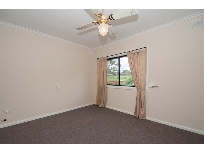 31 Adams Road, Elizabeth Park SA 5113