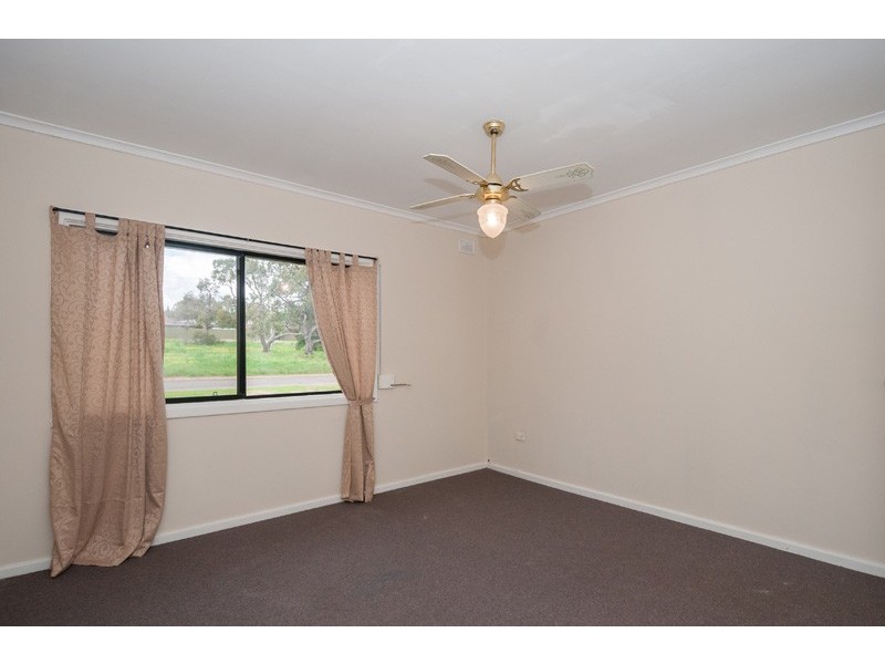 31 Adams Road, Elizabeth Park SA 5113