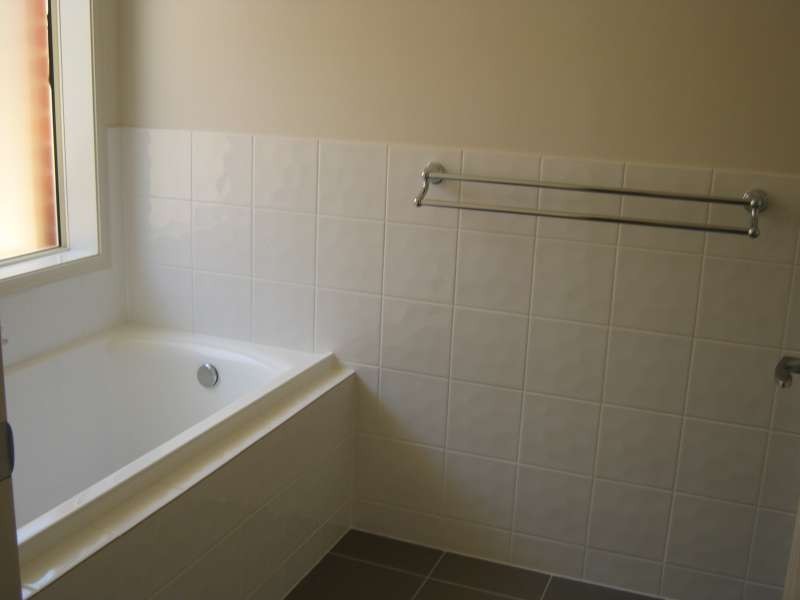 NO LONGER AVAILABLE, Munno Para West SA 5115