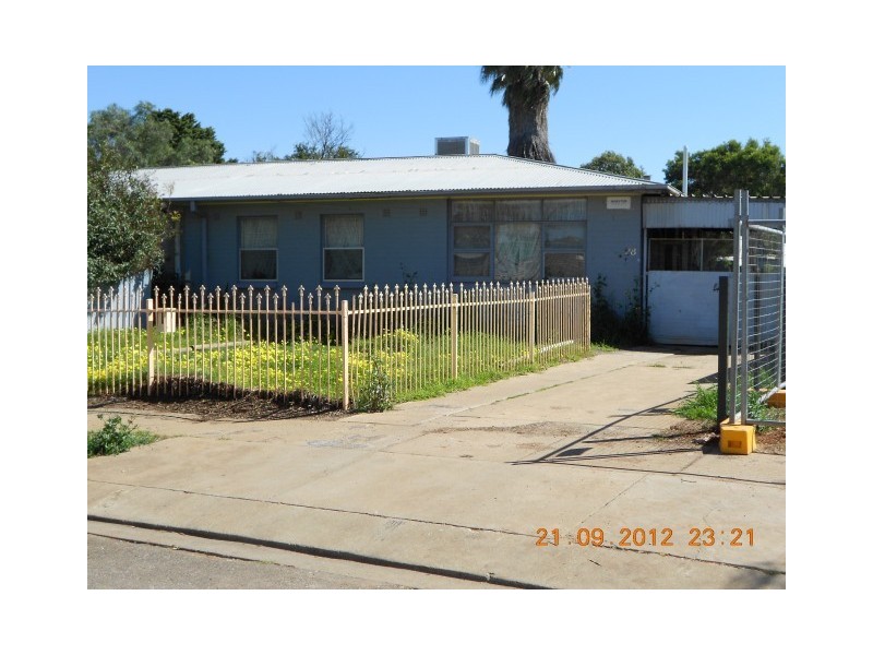 28 Roberts Crescent, Smithfield Plains SA 5114