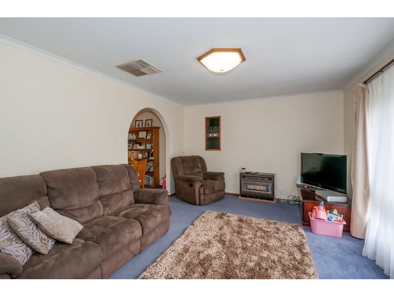 9 Bristol Way, Salisbury East SA 5109