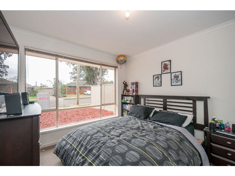 94 McKenzie Road, Elizabeth Downs SA 5113