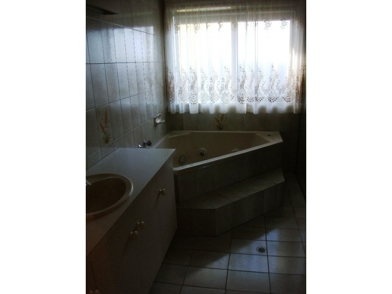 PROPERTY LEASED, Angle Vale SA 5117