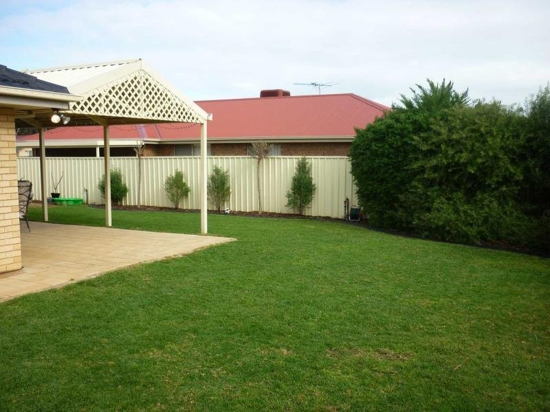 16 Grace Boulevard, Smithfield Plains SA 5114