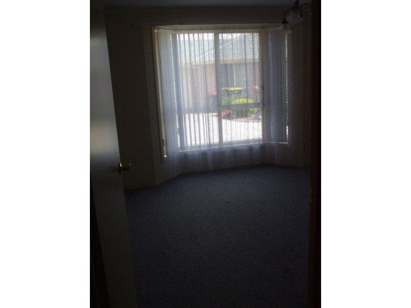 PROPERTY LEASED, Smithfield SA 5114