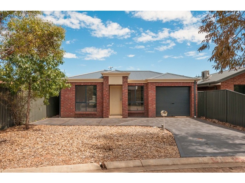 25 Jane Street, Smithfield SA 5114