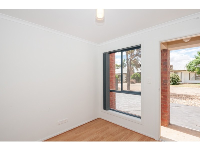 25 Jane Street, Smithfield SA 5114