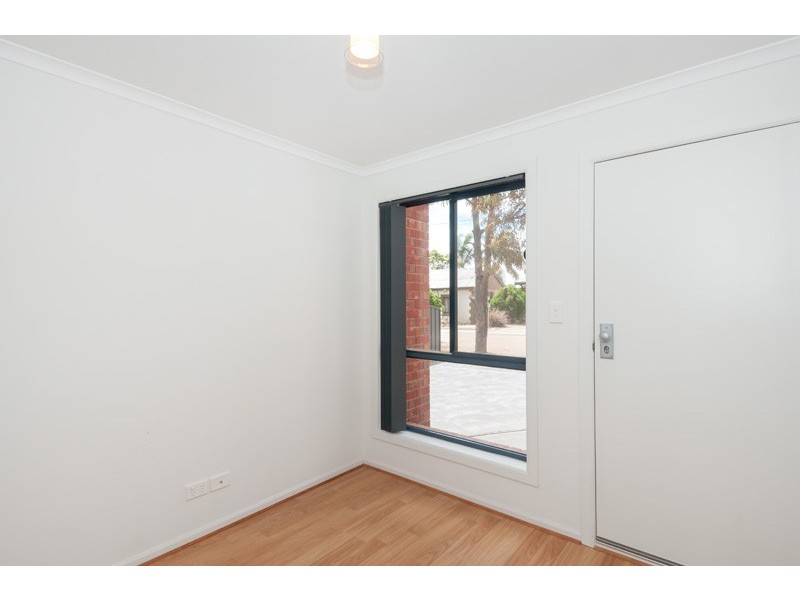 25 Jane Street, Smithfield SA 5114