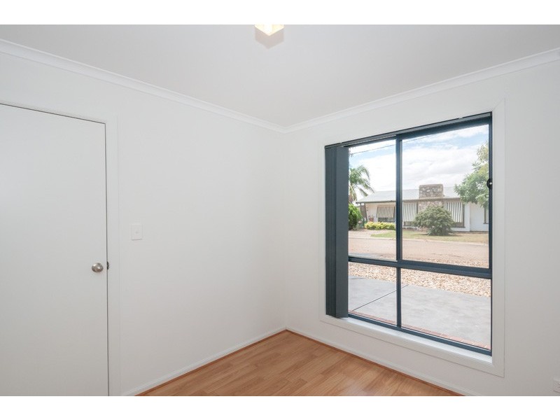 25 Jane Street, Smithfield SA 5114