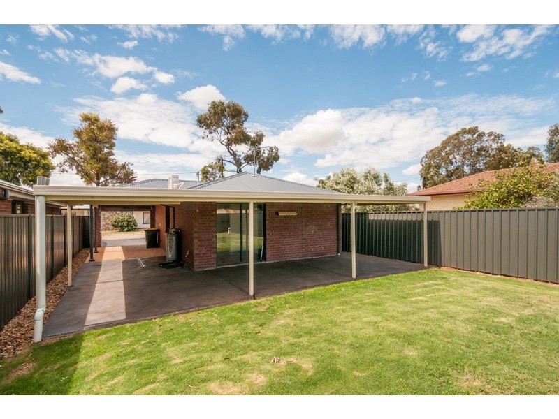 25 Jane Street, Smithfield SA 5114
