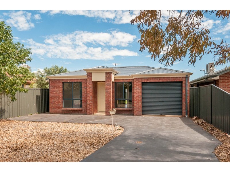 25 Jane Street, Smithfield SA 5114
