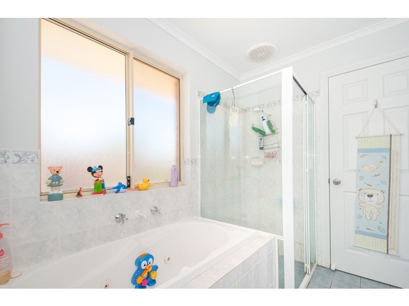 28 Kingate Boulevard, Blakeview SA 5114