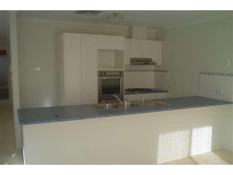 PROPERTY LEASED, Munno Para West SA 5115