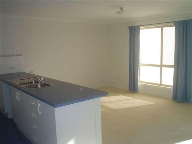 PROPERTY LEASED, Munno Para West SA 5115