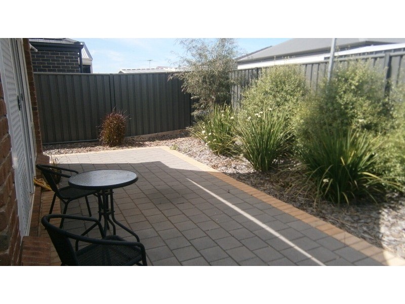 33 St Clair Avenue, Andrews Farm SA 5114