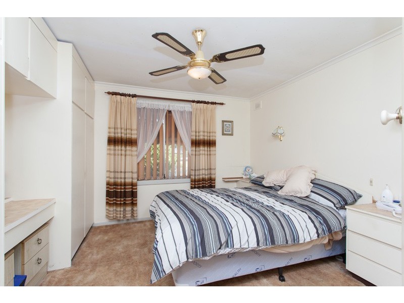 22 Dauntless Crescent, Elizabeth Downs SA 5113