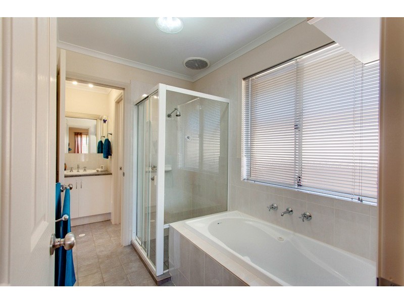 10 Graeber Road, Smithfield SA 5114