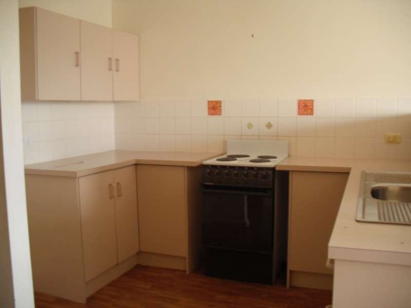 2/8 Grateley Street, Elizabeth Grove SA 5112