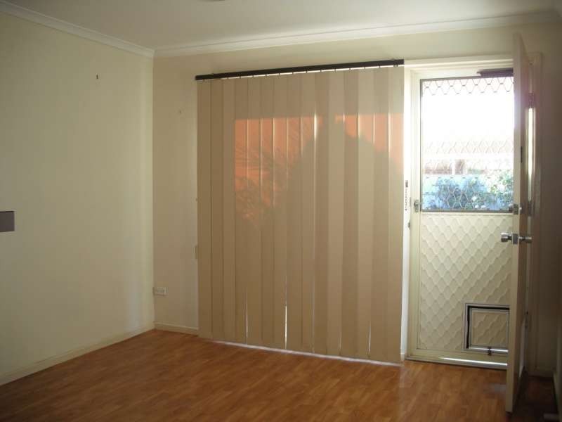 2/8 Grateley Street, Elizabeth Grove SA 5112