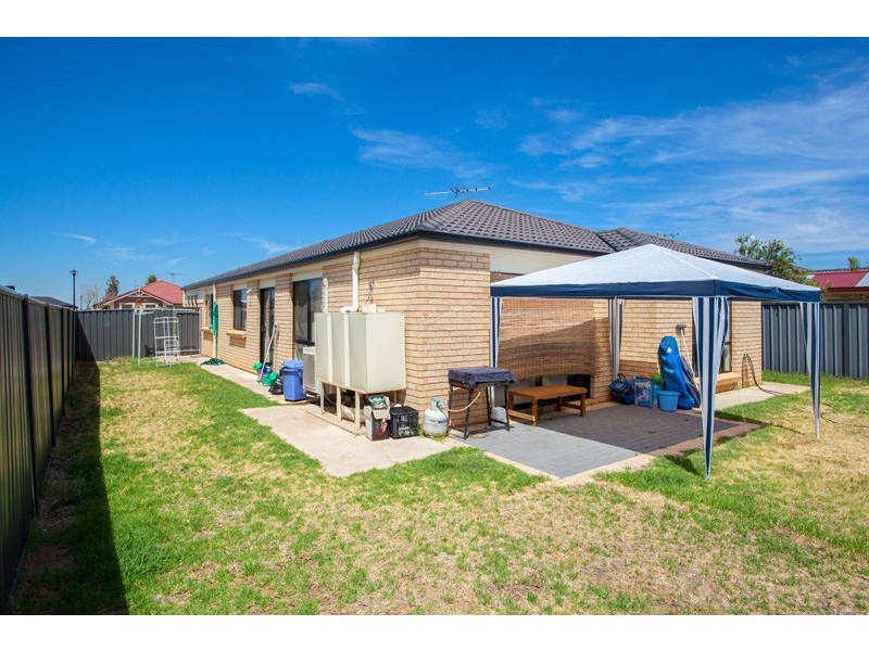 15 Robe Street, Andrews Farm SA 5114