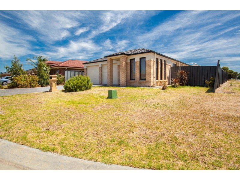 15 Robe Street, Andrews Farm SA 5114