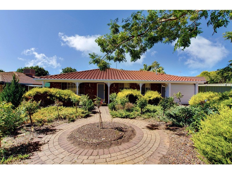 6 St Ives Court, Blakeview SA 5114