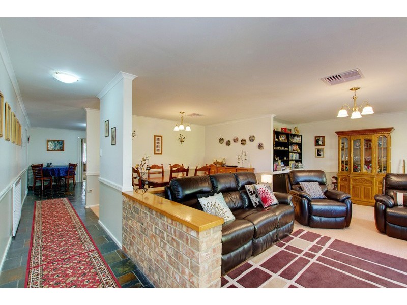 6 St Ives Court, Blakeview SA 5114