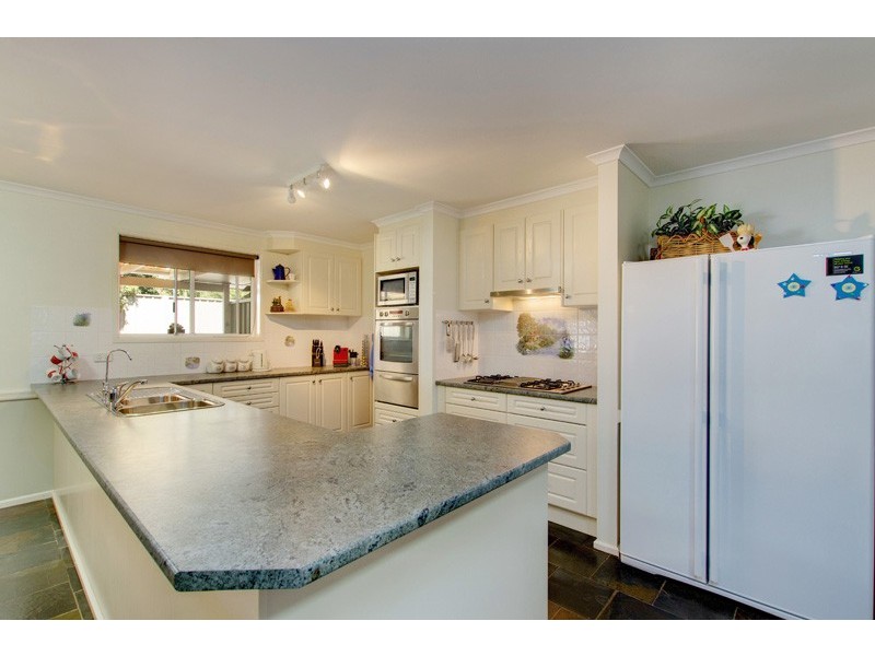 6 St Ives Court, Blakeview SA 5114