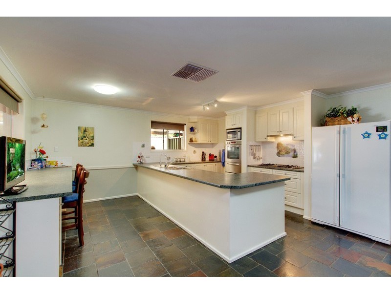 6 St Ives Court, Blakeview SA 5114