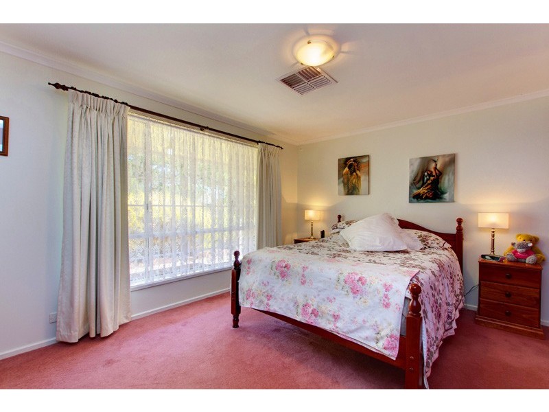 6 St Ives Court, Blakeview SA 5114