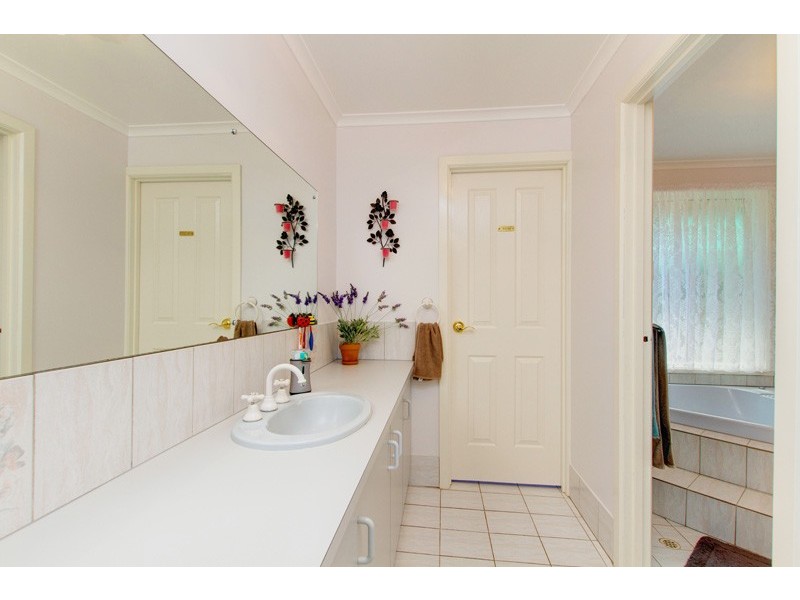 6 St Ives Court, Blakeview SA 5114