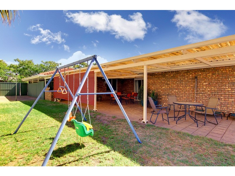 6 St Ives Court, Blakeview SA 5114