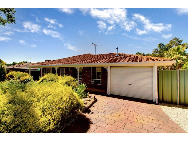 6 St Ives Court, Blakeview SA 5114