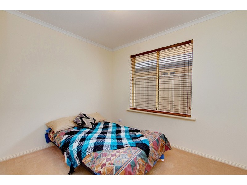 16 Burwood Road, Munno Para West SA 5115